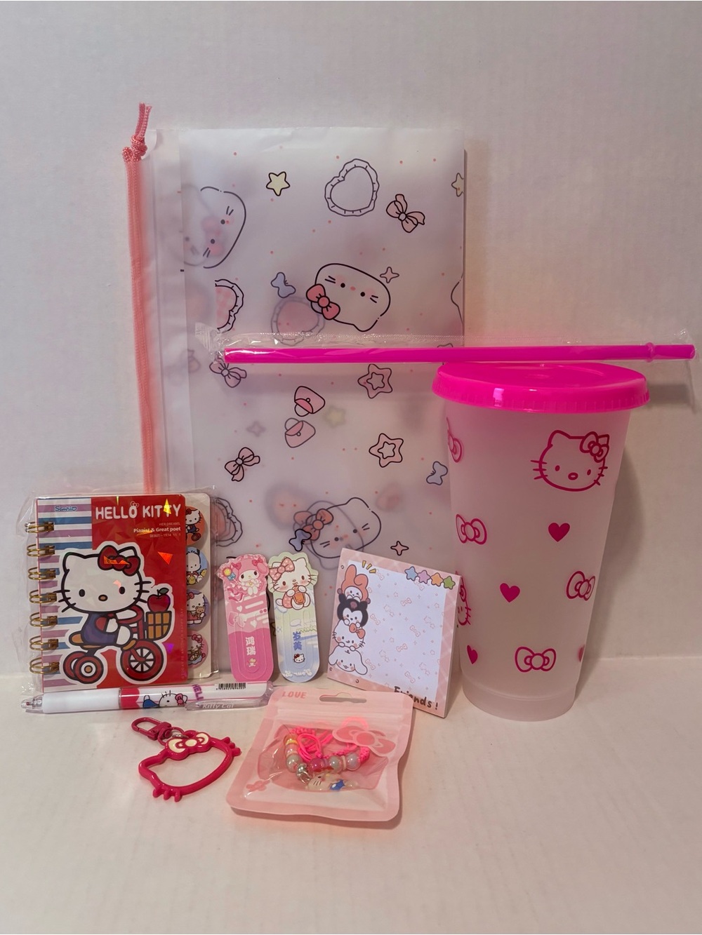 Hello Kitty Gift Set with drawstring bag